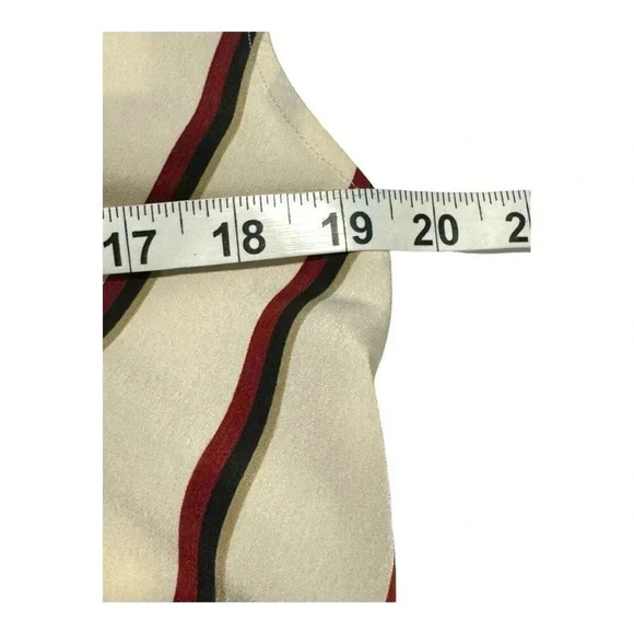 VINCE CAMUTO Women’s Small Striped Side-Tie Surplice Top - Picture 5 of 7